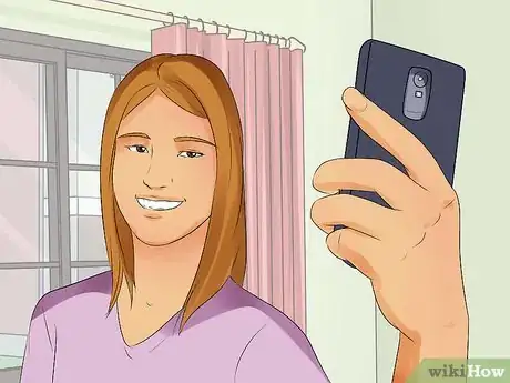 Imagen titulada Smile When You Think You Can't Smile Step 3