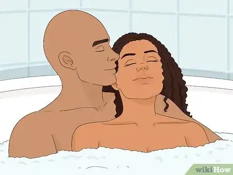 Imagen titulada Attract a Cancer Woman Sexually Step 5