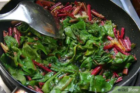 Imagen titulada Cook Beet Greens Step 8