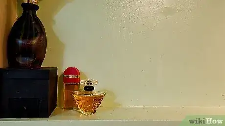 Imagen titulada Store Perfume Step 5
