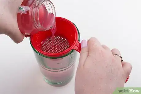 Imagen titulada Make Pomegranate Wine Step 7