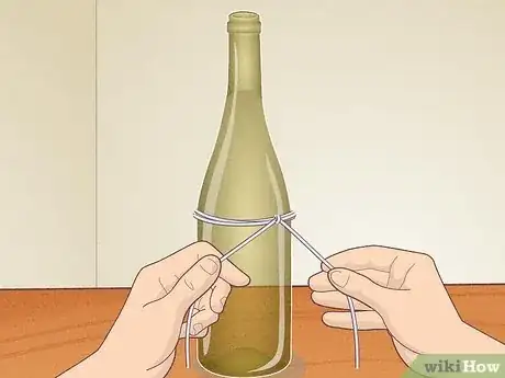 Imagen titulada Cut Wine Bottles for Crafts Step 1