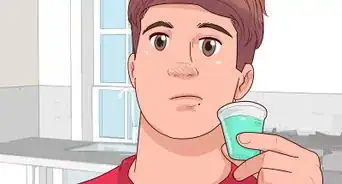 quitar un piercing del labio