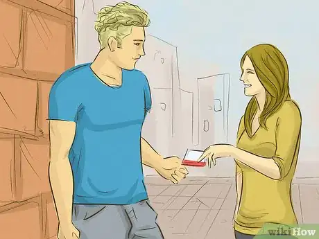 Imagen titulada Approach the Guy You Like Step 15