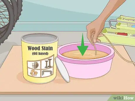 Imagen titulada Fill in Gaps in Wooden Floors Step 5