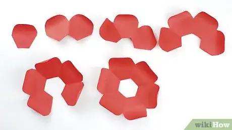 Imagen titulada Make Paper Roses Step 17