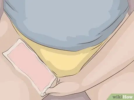 Imagen titulada Use Veet on Your Bikini Area Step 17