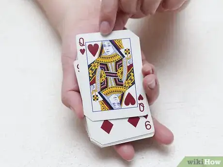 Imagen titulada Play Suck and Blow with Cards Step 1