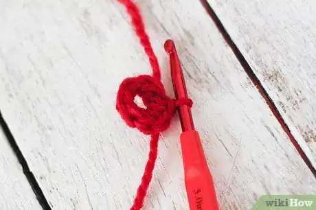 Imagen titulada Crochet a Cat Hat Step 2