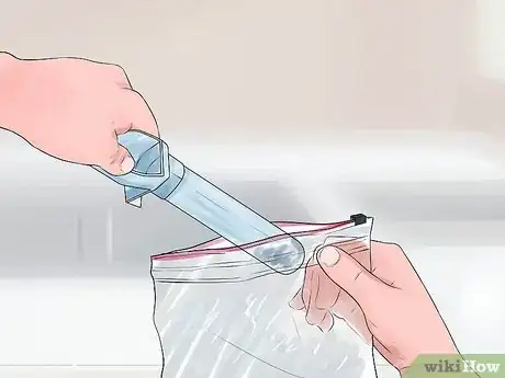 Imagen titulada Make an Easy StP (Stand to Pee) Device Step 12