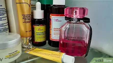Imagen titulada Store Perfume Step 3