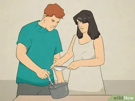 Imagen titulada Avoid Bothering Your Busy Boyfriend Step 3
