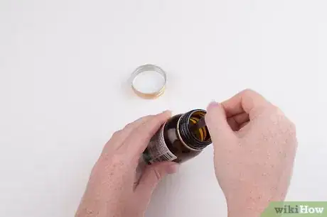 Imagen titulada Make Body Oil Step 10