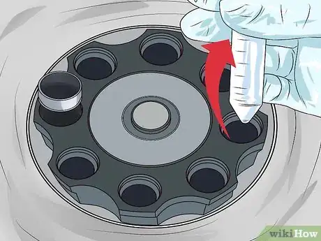 Imagen titulada Use a Centrifuge Step 13