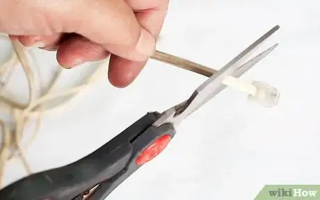 Imagen titulada Attach Two Phone Wires to Make One Step 1