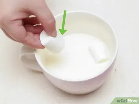 Imagen titulada Make White Hot Chocolate Step 9