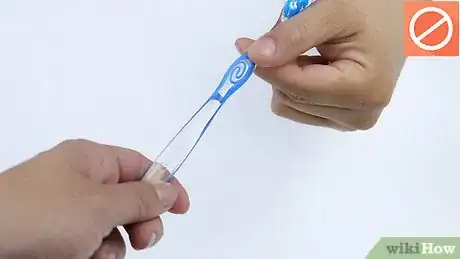 Imagen titulada Clean Toothbrushes Step 9