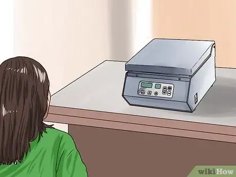 Imagen titulada Use a Centrifuge Step 10