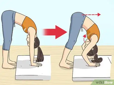 Imagen titulada Do a Front Flip Step 3