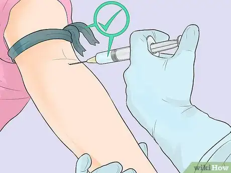 Imagen titulada Know when Your Vein Has Collapsed Step 13