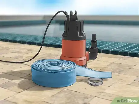 Imagen titulada Lower Cyanuric Acid in a Pool Step 1