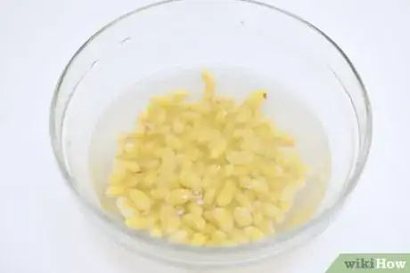 Imagen titulada Cook Soybeans Step 3