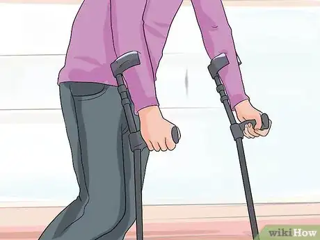 Imagen titulada Adjust Forearm Crutches Step 5