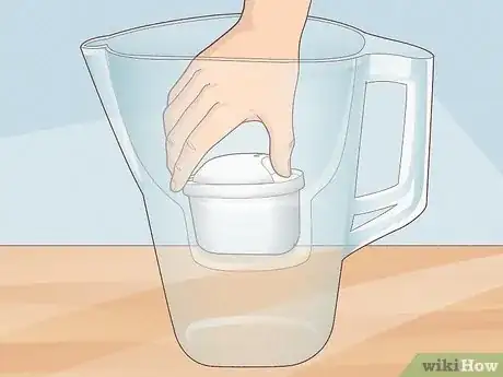 Imagen titulada Use a Brita Pitcher Step 12