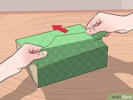Imagen titulada Figure Out What Your Parents Got You for Christmas Step 30