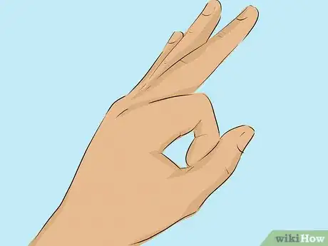 Imagen titulada Practice Kissing Step 1