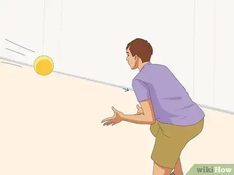 Imagen titulada Be Great at Dodgeball Step 17