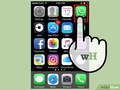 Imagen titulada Forward Messages on WhatsApp Step 1