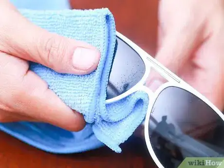Imagen titulada Make a Blackhead Remover (Epsom Salts and Iodine Method) Step 9