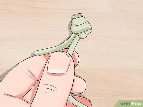 Imagen titulada Tie Paracord Knots Step 8