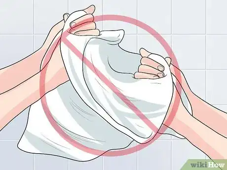 Imagen titulada Stop a Cold Sore from Growing Step 8