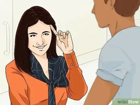Imagen titulada Attract a Gemini Man As a Virgo Woman Step 1