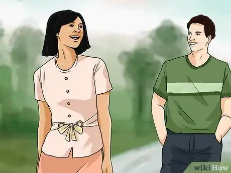 Imagen titulada Attract a Virgo Man As a Cancer Woman Step 1