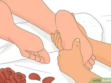 Imagen titulada Attract a Cancer Woman Sexually Step 2