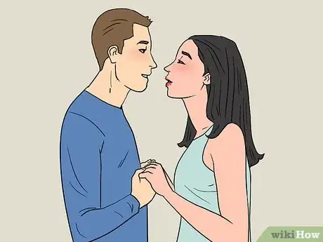 Imagen titulada Prepare for Your First Kiss Step 4