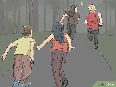 Imagen titulada Play Fugitive (Night Game) Step 7