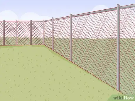 Imagen titulada Protect Chickens from Feral Animals Step 5
