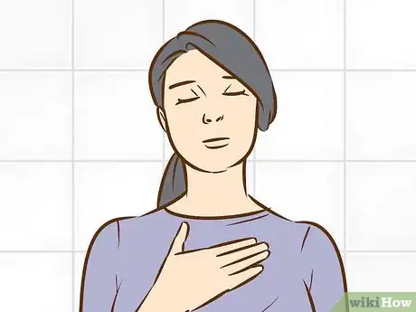 Imagen titulada Not Be Afraid the First Time You Use a Tampon Step 9