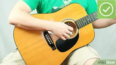 Imagen titulada Play the Acoustic Guitar Step 5