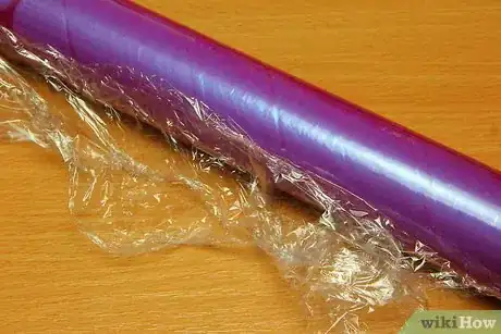 Imagen titulada Use Hardware Store Plastic Sheeting as a Bedwetting Sheet Step 6