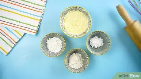 Imagen titulada Thicken Frosting Step 8