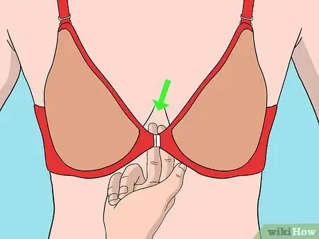 Imagen titulada Undo a Bra One Handed Step 9