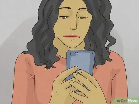 Imagen titulada Make Your Boyfriend Miss You After a Fight Step 10