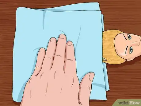 Imagen titulada Fix Doll Hair Step 14