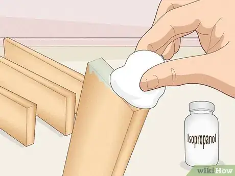 Imagen titulada Glue Wood Together Step 14