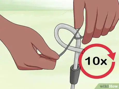 Imagen titulada Install and Use a Temporary Electric Fence for Cattle Step 6